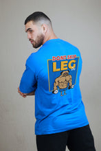 Carregar imagem no visualizador da galeria, Camiseta "Don't Skip Leg Day - Pug Edition" - Roupaz T-shirt