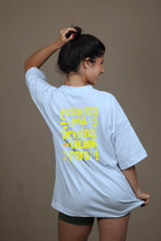 Carregar imagem no visualizador da galeria, Camiseta Posso ter mil defeitos menos treinar fofo - Feminina - Roupaz T-shirt