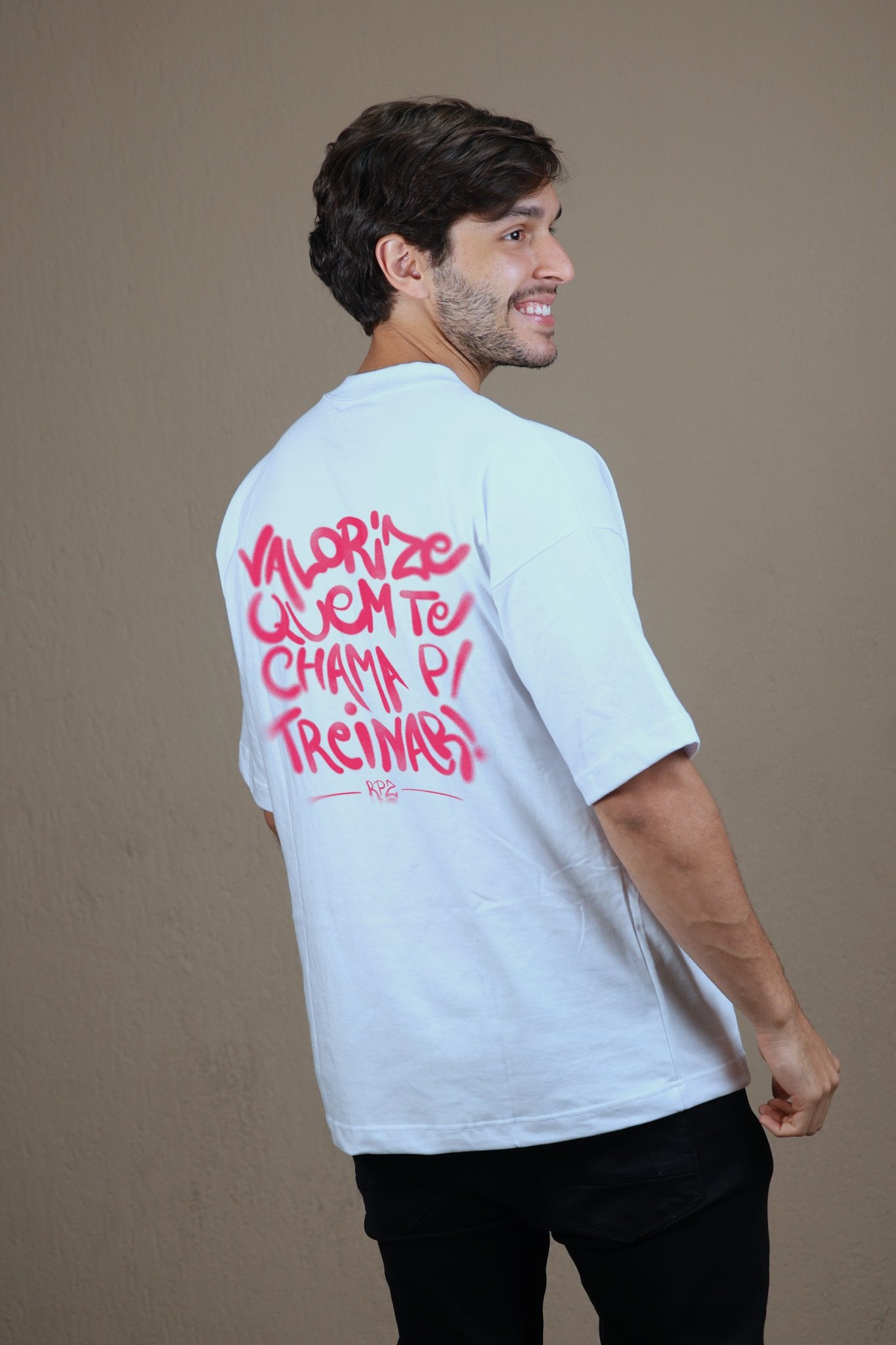 Camiseta Valorize quem te chama para treinar - Roupaz T-shirt